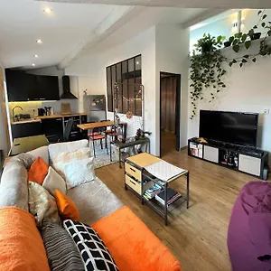 T2 De 40 M2 - Facile D'acces, Lumineux Et Au Calme , Saint-Genet-Lerpt France