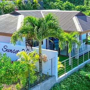 Sunset Villa